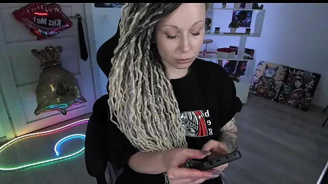 HoneySallyMoore webcam