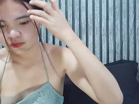moremoreguys (M young) - who is the first person can make me cum
