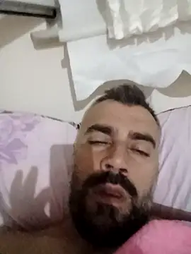 kevgir08 (Ask my age) - 1000