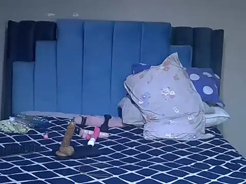 melanin_moon webcam