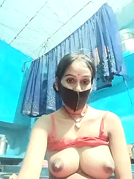 Nandani-758 webcam