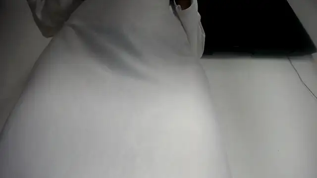 Fox_Loves webcam