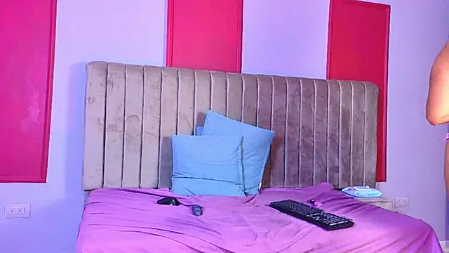 BELLA_TENTATION_CR webcam