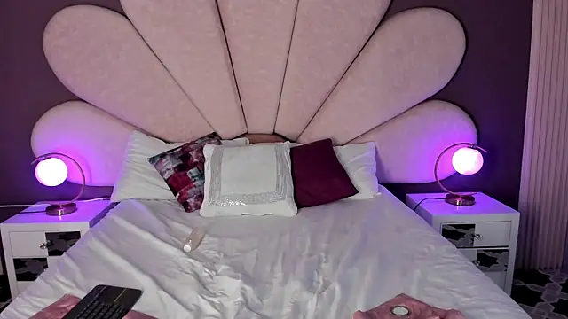 LolaGray__ webcam