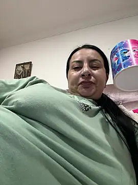 Abril_Luv webcam