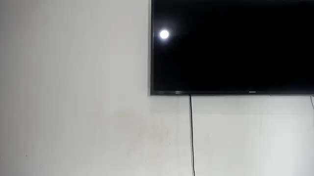 Fox_Loves webcam