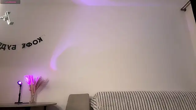 _Dollspice_ webcam