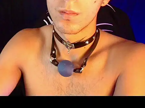 dark_men1 webcam