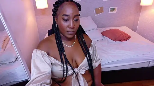 kiara_evanss webcam