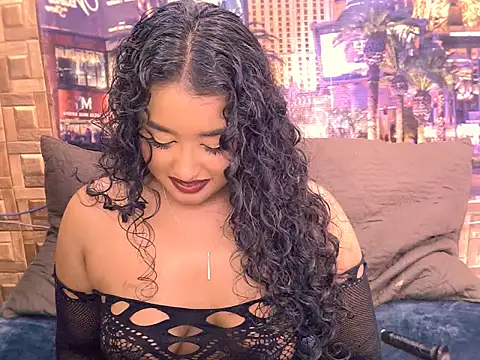 IndianAngel4u live cam on StripChat