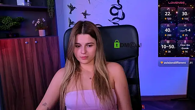 berry_alma live cam on StripChat
