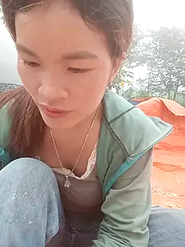 nangmo live cam on StripChat