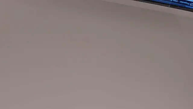 kaylarossi live cam on StripChat