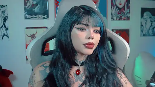 Deadly_Doll webcam