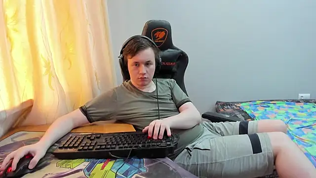 iliaskrislove webcam