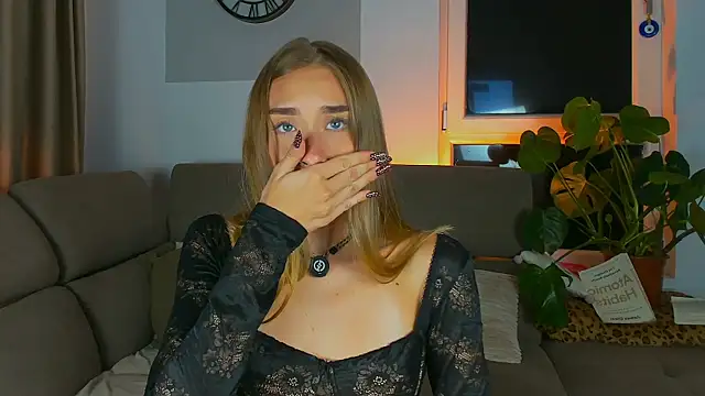SugarSkye webcam