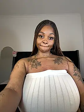 Yatted_Missy webcam