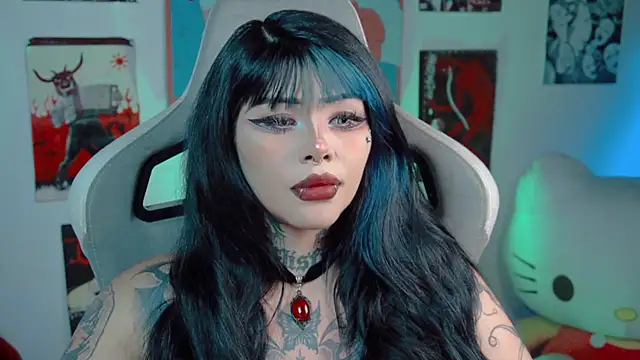 Deadly_Doll webcam