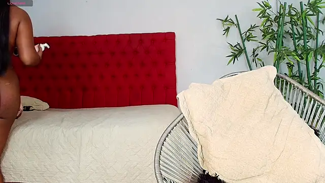 kayna_gomez webcam