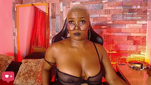 DashaSousaa webcam