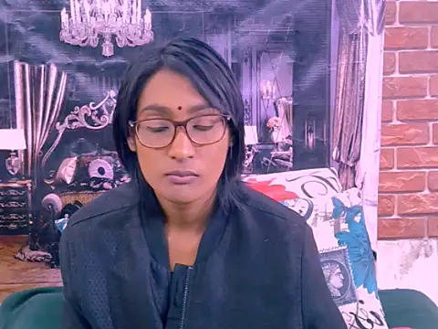 IndianRebel4u2Luv webcam
