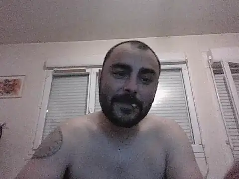 Adeptedufist webcam