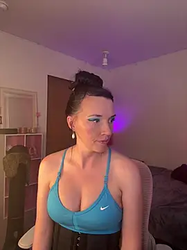 MaciiMayy webcam