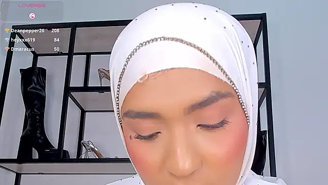 Amira-Zahra webcam
