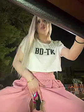 AlyssaFoxx_