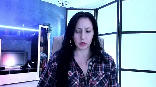 Lucky_Milf webcam