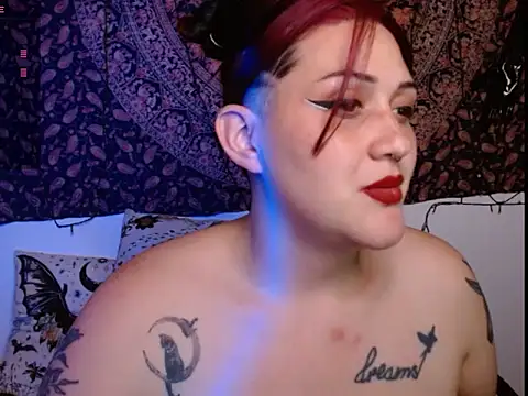 Aitanarus25 webcam