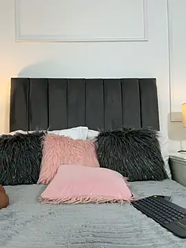 MadisonWilde webcam