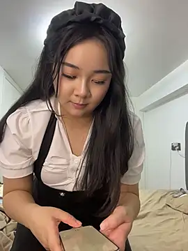 Luna-girl webcam