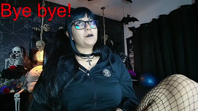 alexhoe_ (F young) - Choose the goal with a poll