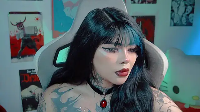 Deadly_Doll webcam