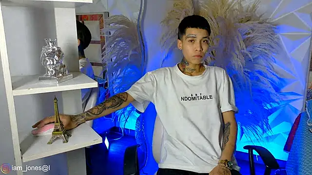 Jonesliam23 webcam