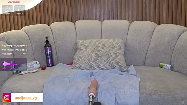 anellejones webcam