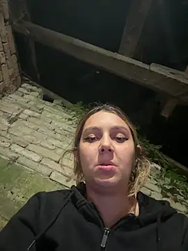 hotamanda01 webcam
