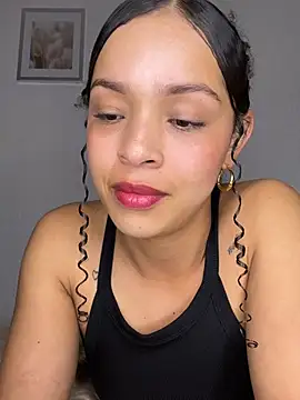 Yasmin777_ webcam