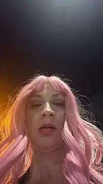HOTLadyluna webcam