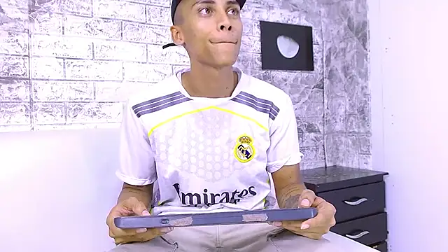 Harin_Prize webcam