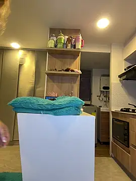 tabata_monroee webcam