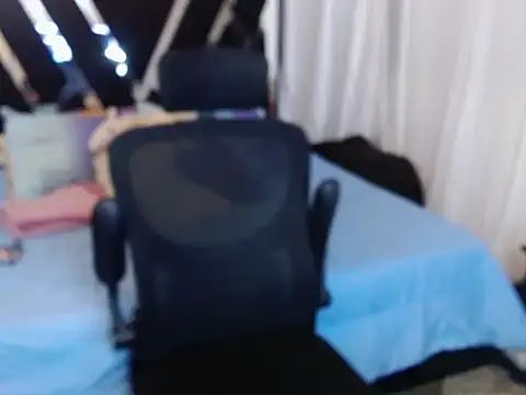 bella_gonvill webcam