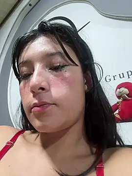 JunggSolhyum webcam