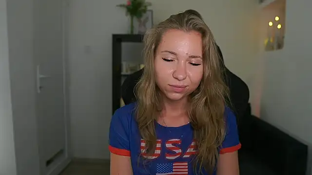 VivienVance webcam
