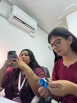 Mia_Alanna webcam