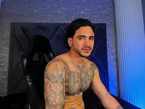 DanteDonovan_ webcam