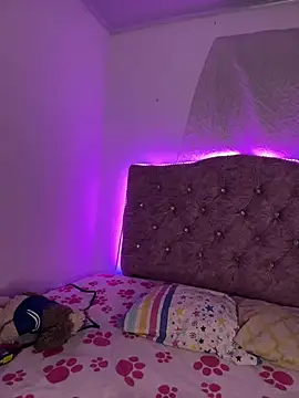 Aisha-Zayed webcam