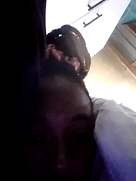Attiyaxo webcam