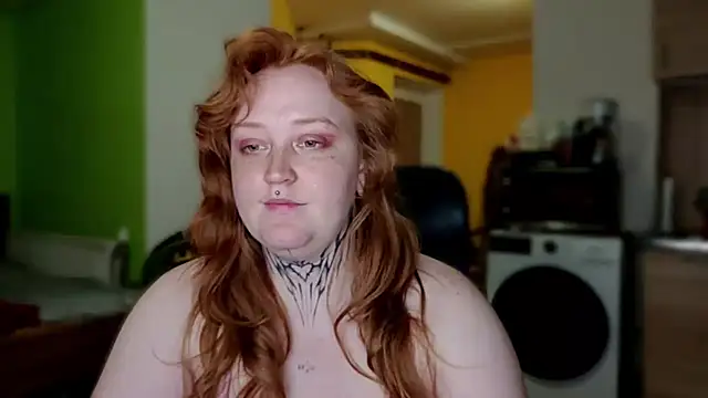 CURVYSAKURA webcam